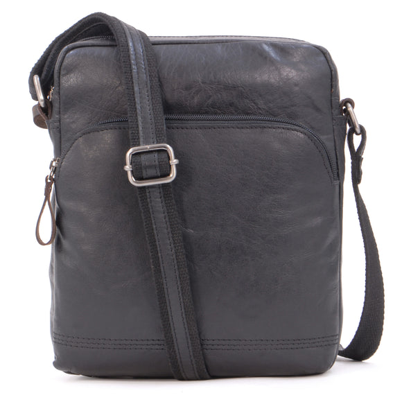 ASHWOOD - Vintage Leather Messenger Shoulder Bag - Medium Size F-82 Travel Flight Holiday - Tablet eBook - Black