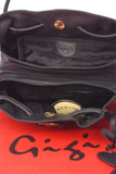 GIGI - Women's Leather Shoulder Bag - OTHELLO 4323 - with heart keyring charm - Black